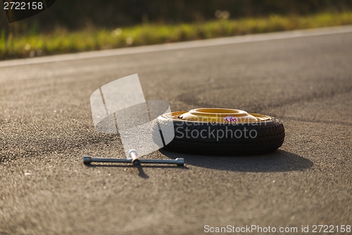 Image of Emergency tyre on the road