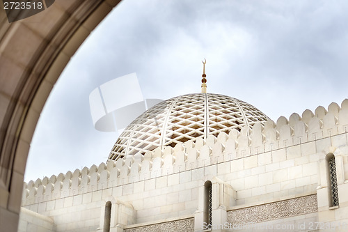 Image of Grand Sultan Qaboos Mosque