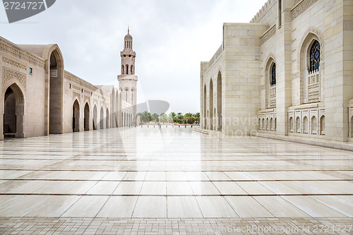 Image of Grand Sultan Qaboos Mosque