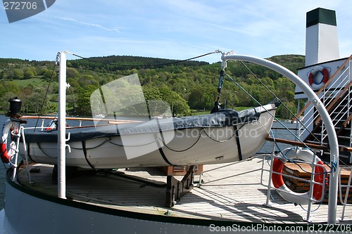 Image of lifeboat