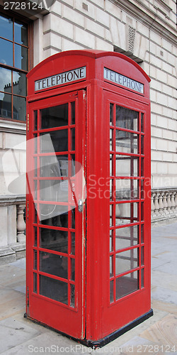 Image of London telephone box