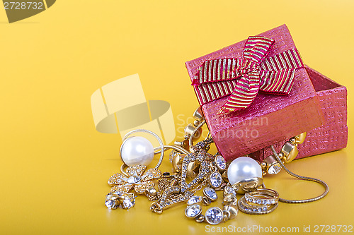 Image of Jewelry gift box 