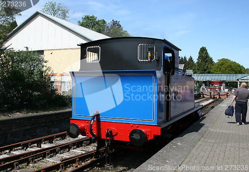 Image of blue steam locomotive
