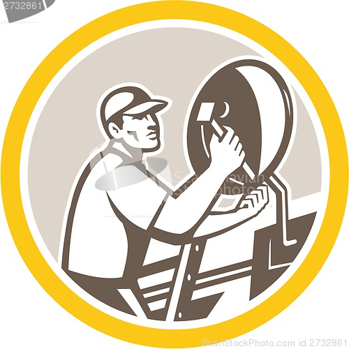 Image of TV Satellite Dish Installer Retro Circle