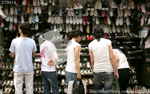 Image of Shoe shopppers