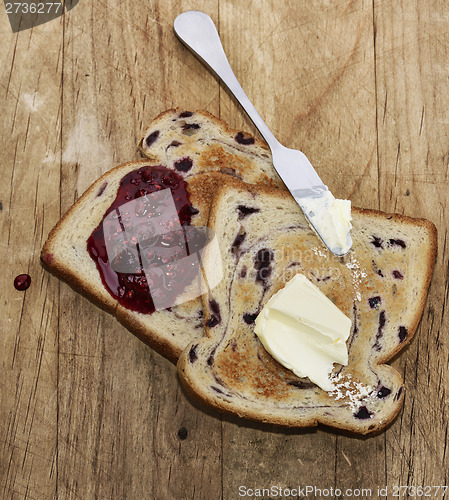 Image of Blueberry Swirl Bread Toasts