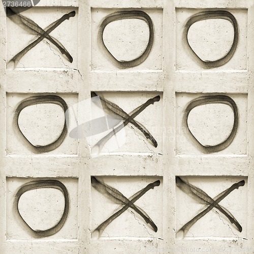 Image of tic-tac-toe game