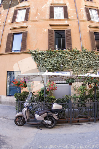 Image of street scene rome italy