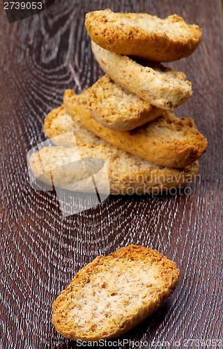 Image of Crispy Bread Halves