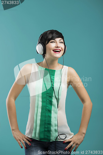 Image of Girl listen music
