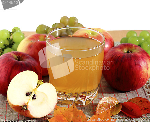 Image of Apple juice