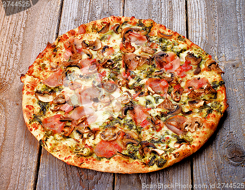 Image of Mushrooms Pizza