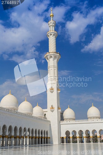 Image of Abu Dhabi Sheikh Zayed White Mosque