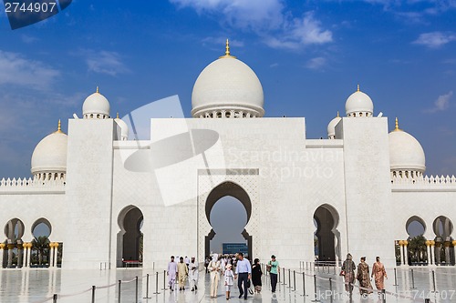 Image of Abu Dhabi Sheikh Zayed White Mosque