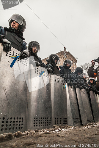 Image of Protest Against "Dictatorship" In Ukraine Turns Violent