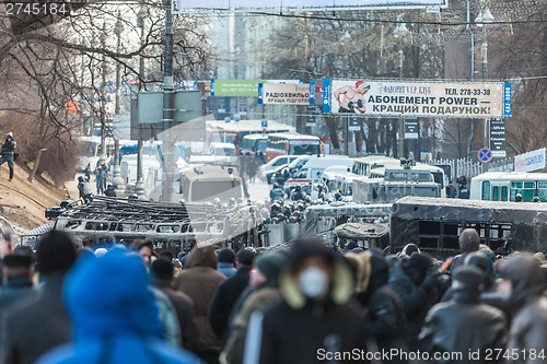 Image of Protest Against "Dictatorship" In Ukraine Turns Violent