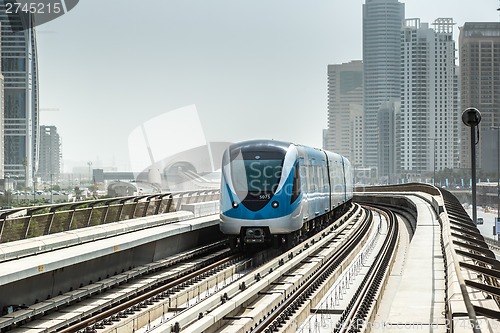 Image of Dubai metro railway