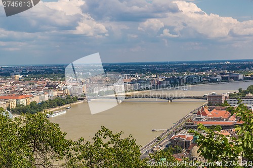 Image of Liberty Bridge in Budapest.