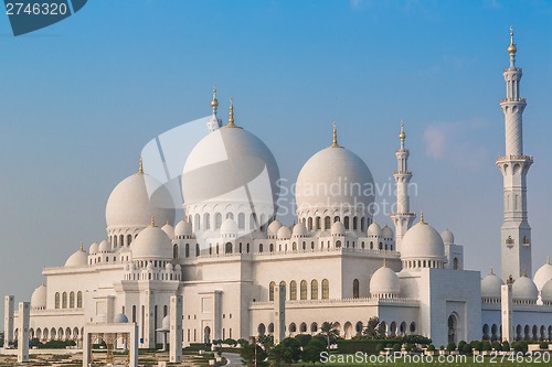 Image of Sheikh Zayed Mosque in Middle East United Arab Emirates with ref