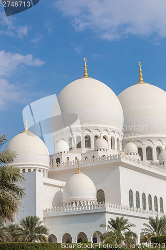 Image of Sheikh Zayed Grand Mosque in Abu Dhabi, the capital city of Unit