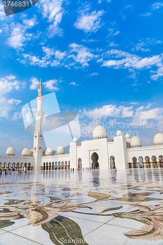 Image of Abu Dhabi Sheikh Zayed White Mosque