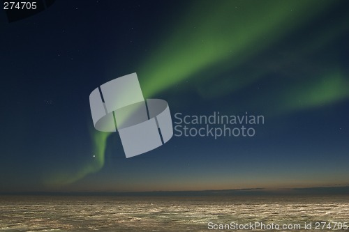 Image of Aurora moving from twilight horizon