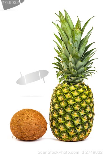 Image of Single pineapple isolated on white