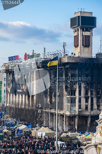 Image of Ukrainian revolution, Euromaidan after an attack by government f