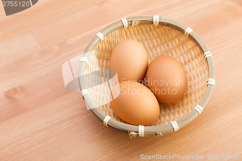 Image of Egg in basket