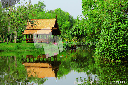 Image of Thai sytle pavilion in garden