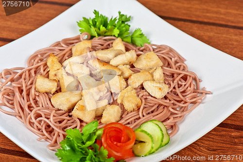 Image of pasta with chicken meat