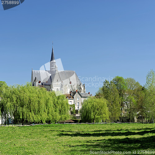 Image of Saint Jean Baptiste Collegiate Church, Montresor, France