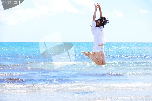 Image of happy woman enjoy summer vacation