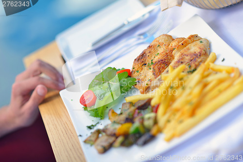 Image of restaurant healthy meal