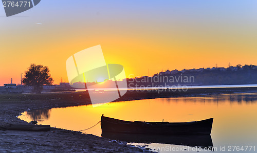 Image of Boat on shore