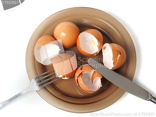 Image of Egg shells on a dish