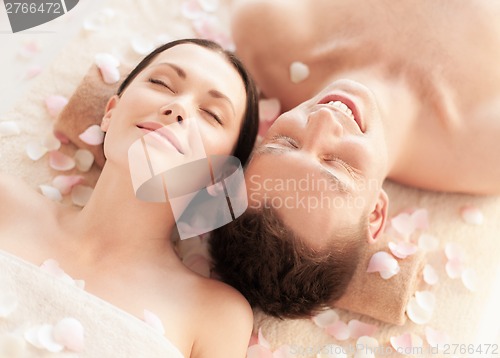 Image of couple in spa