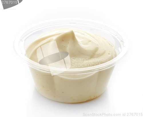 Image of Mayonnaise in a plastic bowl