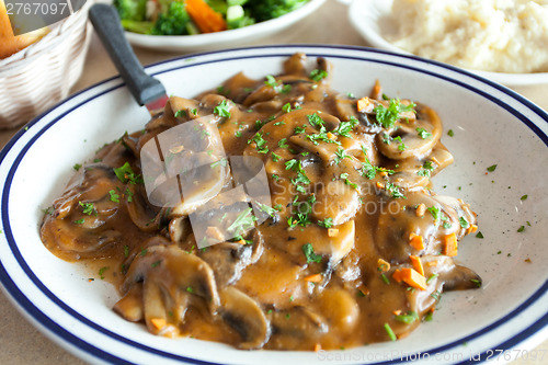 Image of Chicken Marsala Dish