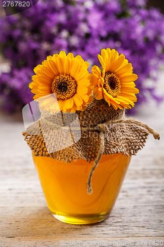 Image of Jar of honey 