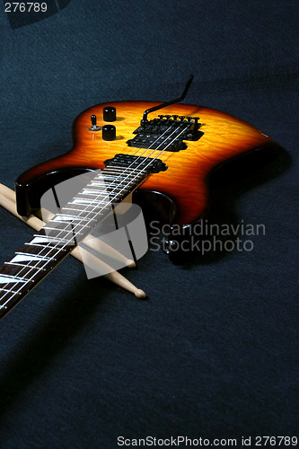 Image of electric guitar