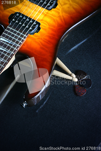 Image of electric guitar