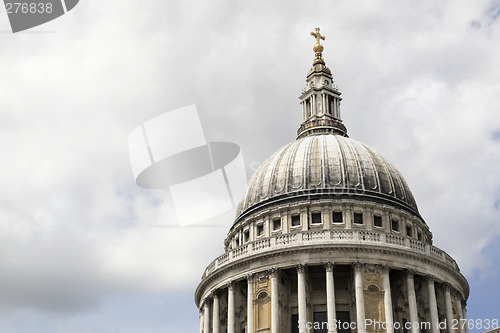 Image of the dome of st paul's cathedral from cannon street london englan