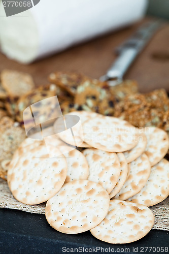 Image of Crackers and cheese