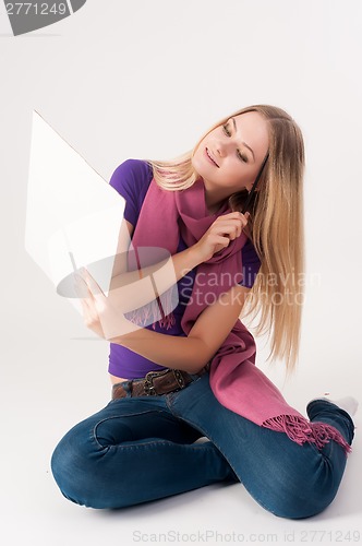 Image of Pretty female painter