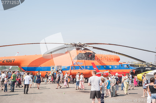 Image of People explore the MI-6A helicopter