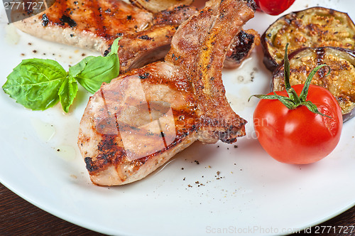 Image of meat with vegetable