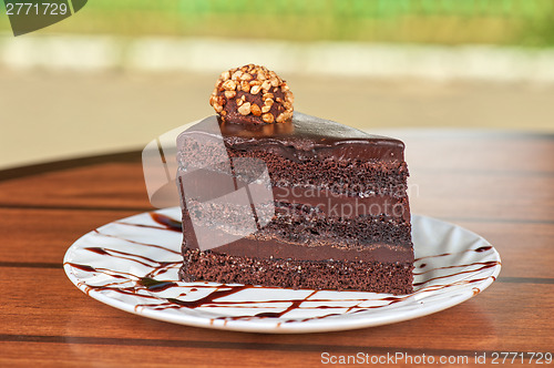 Image of chocolate cake piece