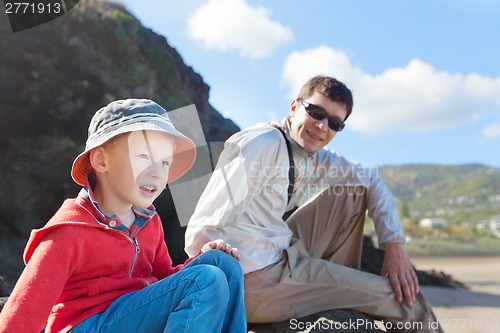 Image of family at the beach