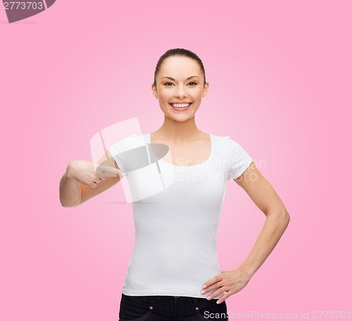 Image of smiling woman in blank white t-shirt